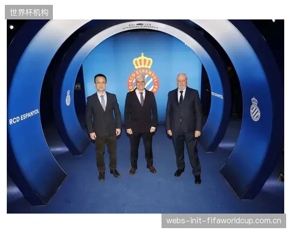 西班牙人俱乐部召开新闻发布会，宣布主帅马诺洛·冈萨雷斯将继续执教。